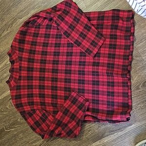 Classic Red & Black Plaid Pullover, Good Condition (Size XL)